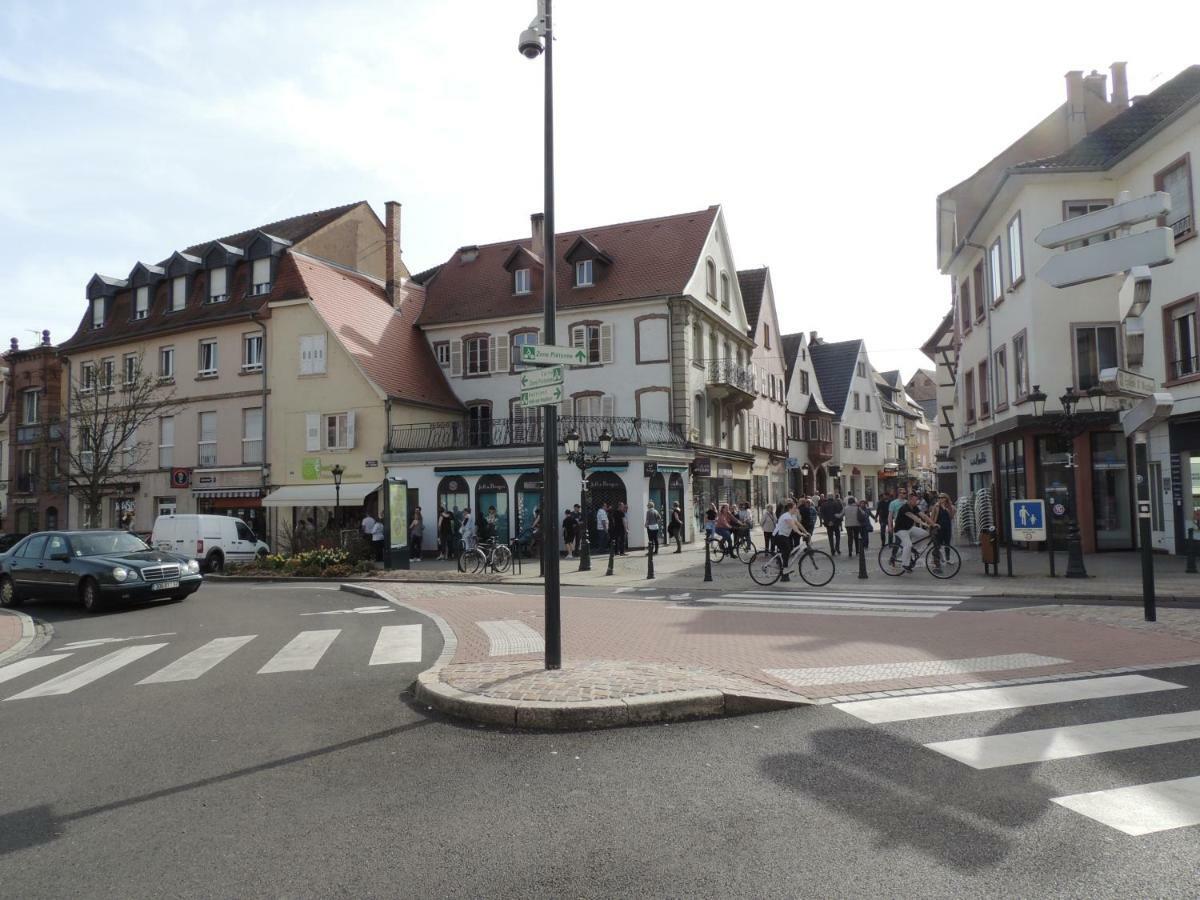 Appart'Azur Haguenau - Centre Grand'Rue - Logements Entiers Pour Voyageur Pro Bagian luar foto