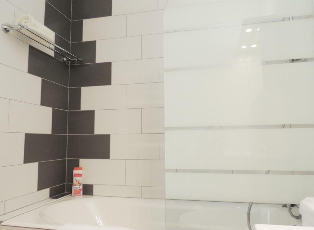 Appart'Azur Haguenau - Centre Grand'Rue - Logements Entiers Pour Voyageur Pro Bagian luar foto